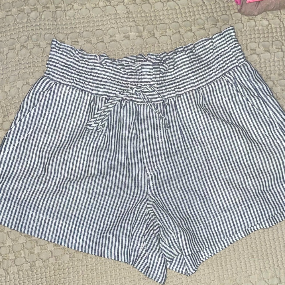a new day, women’s size S, black and white striped, woven shorts. Cute and comfy